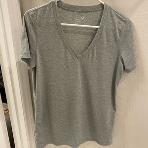 GAP Gray Short Sleeve V-Neck Tee